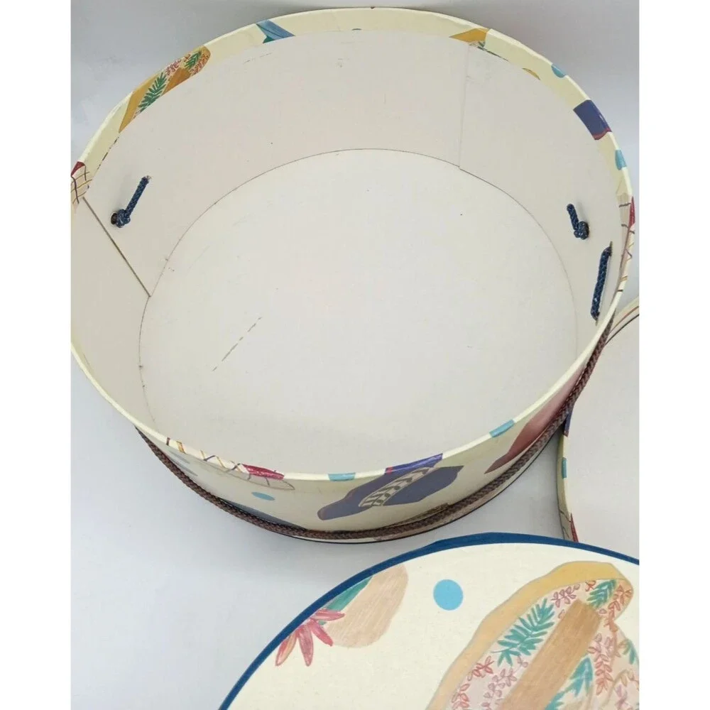 Vintage Set of 2 Nesting Hat Storage Boxes Fun Retro Hat Design 14